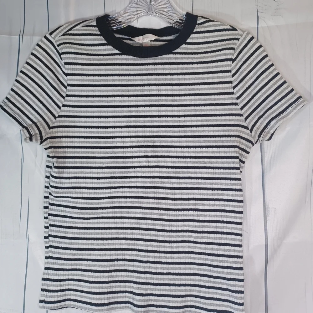 No Boundaries 90’s grunge striped ribbed juniors cropped fitted top